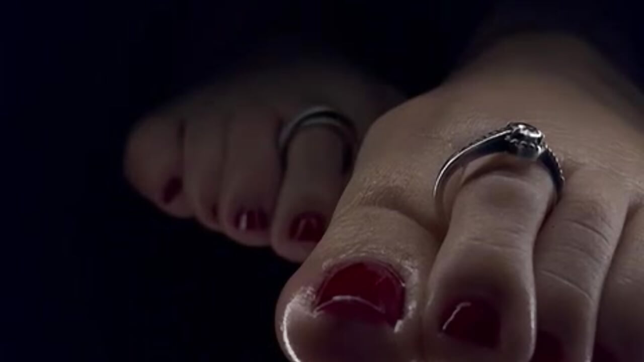 Beautiful feet 🤭 - video by BelaMiller_ cam model