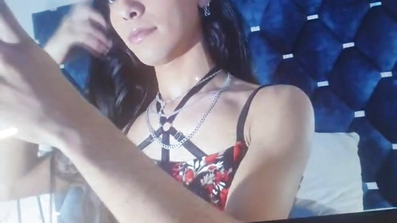 Hi, I am Tiff 🖤 - video by TiffValentinee_ cam model