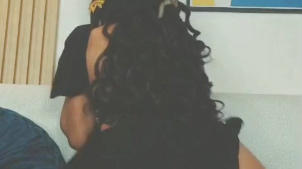Spank my ass - video di roxie_sinner