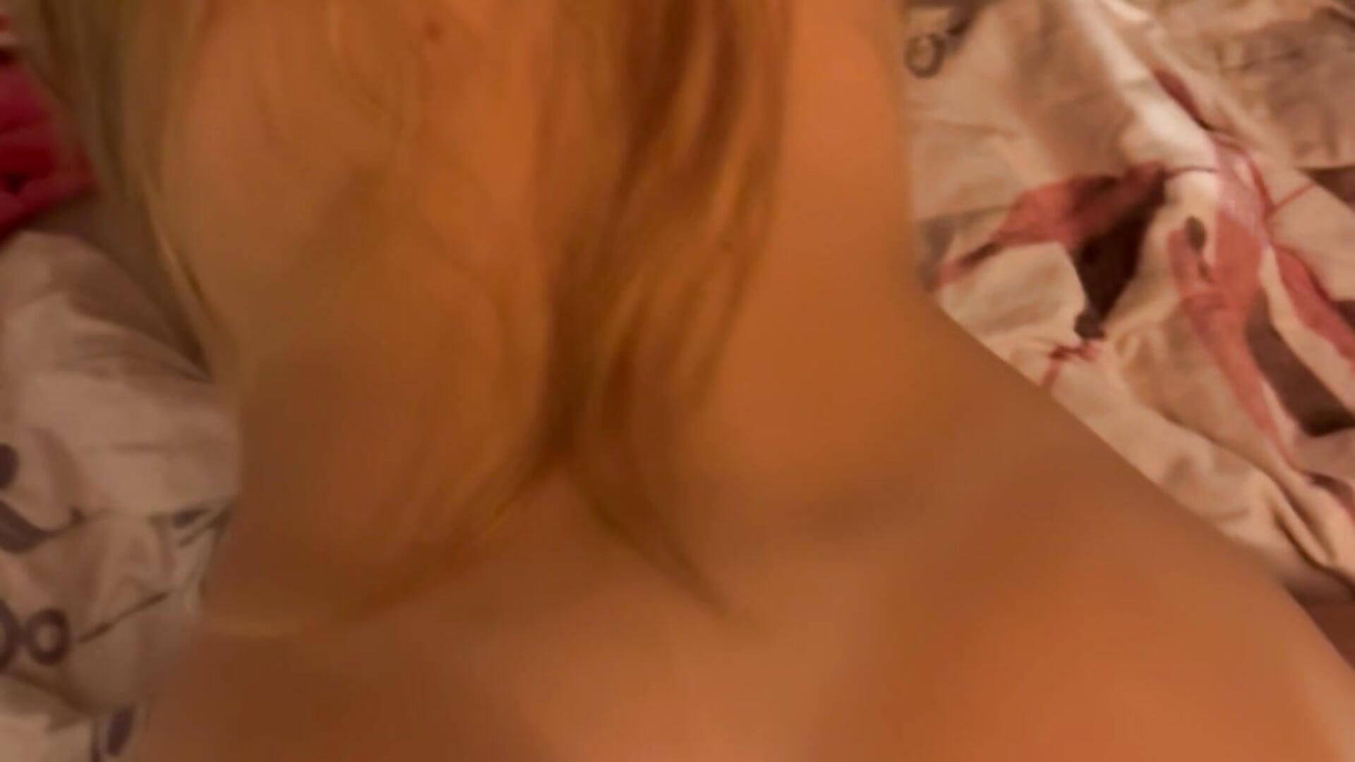 Heerlijk doggy - clip cu Missmies model videochat
