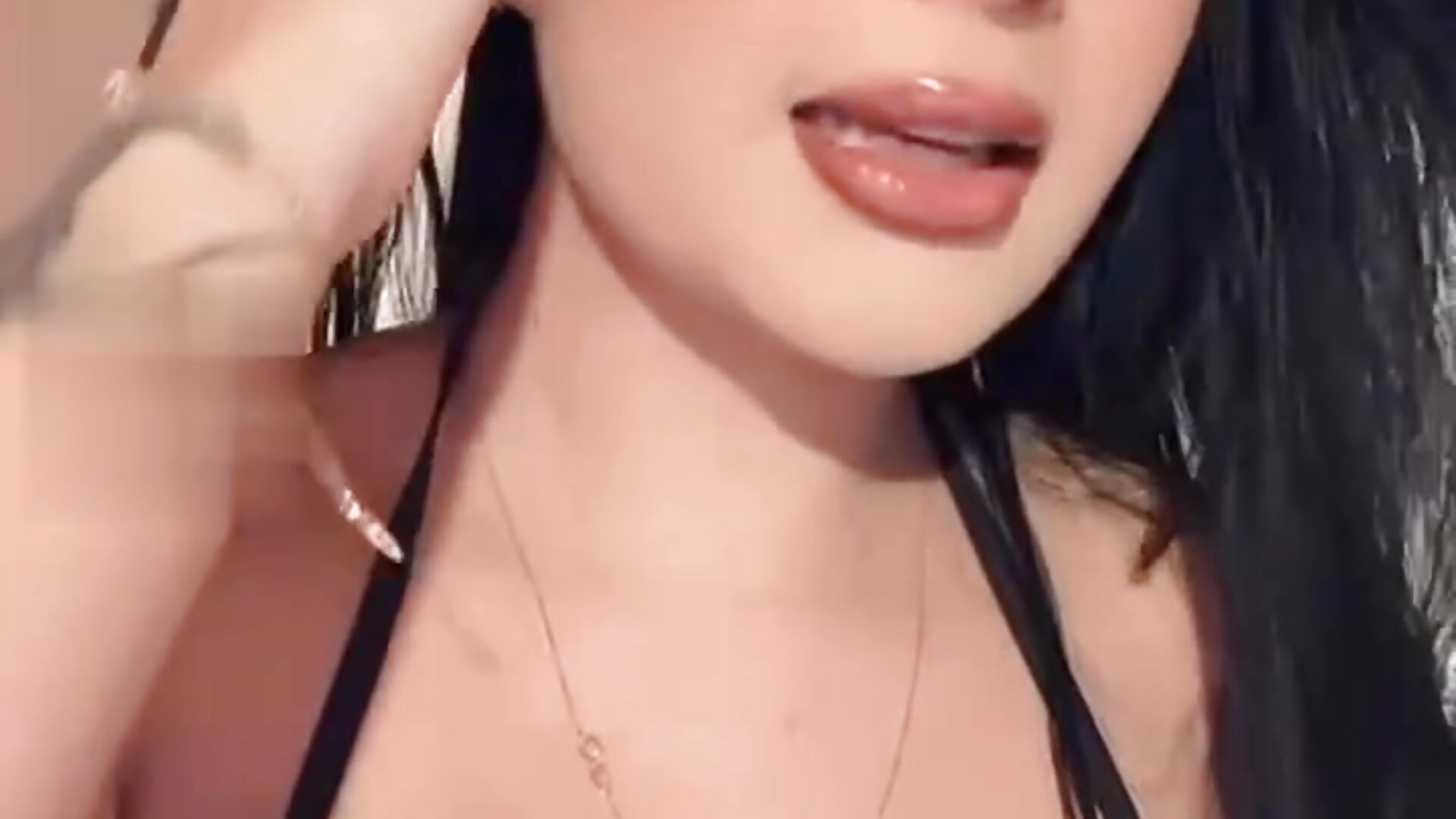 Holidays over, birthday celebrated... now the best part begins 🙈😈🍒🔥 - vídeo de Amy_ruizz modelo de câmara