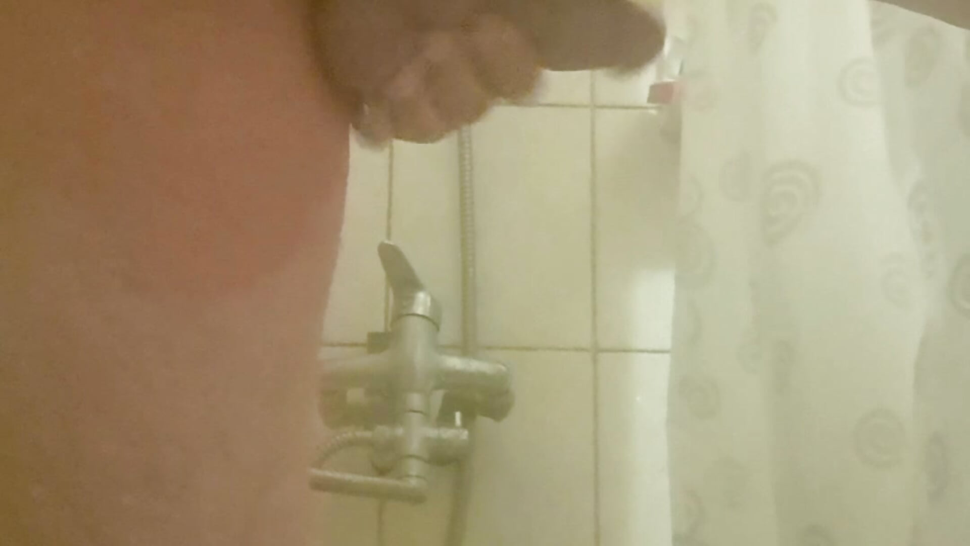 6c5b8b5d-1829-448c-87d3-737d22b954a4-1_all_3467 - video oleh model kamera Capas122