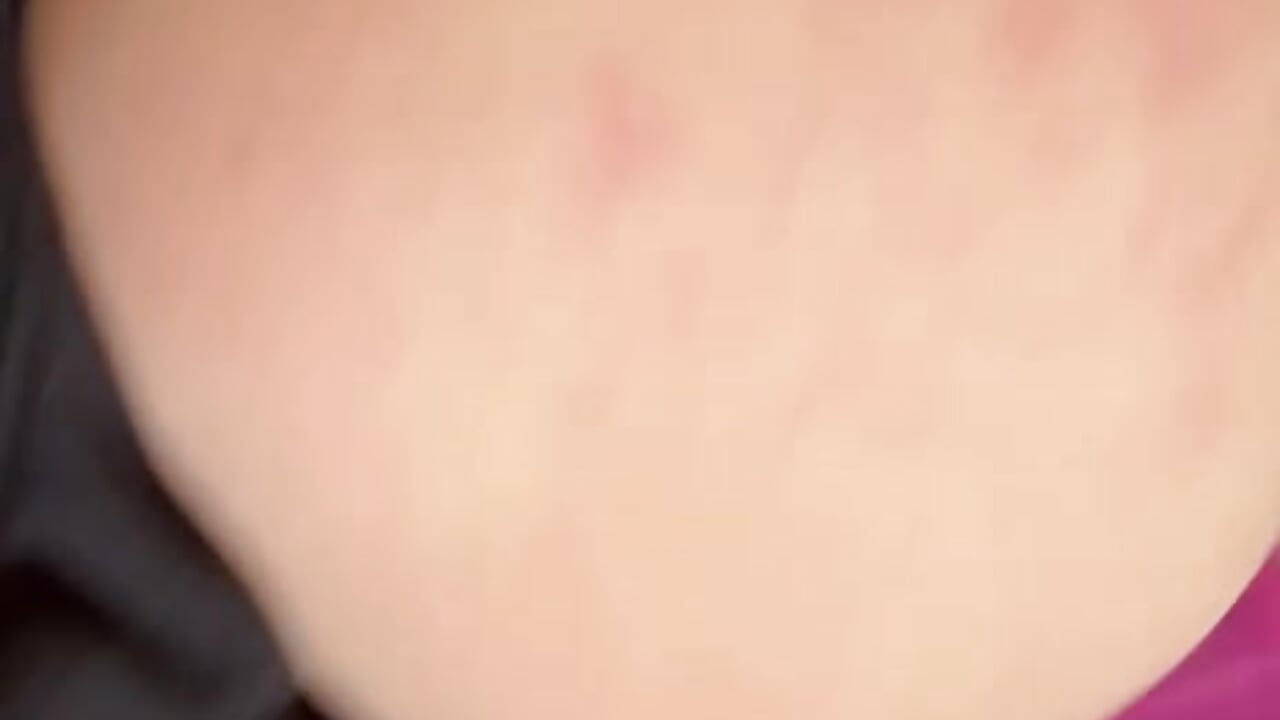 Ass shaking - video by TussiFlaka cam model