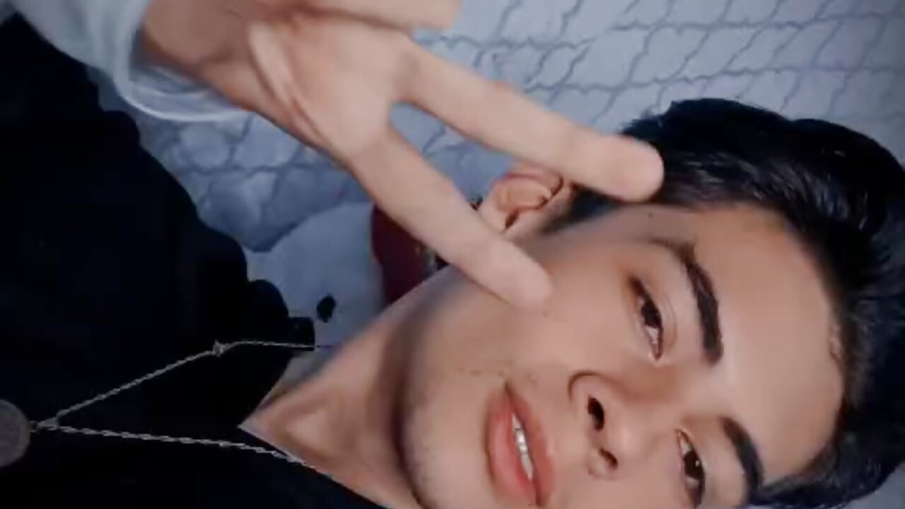 WhatsApp Video 2025-04-30 at 12,23,45 AM - video van Rimuru17 cam-model