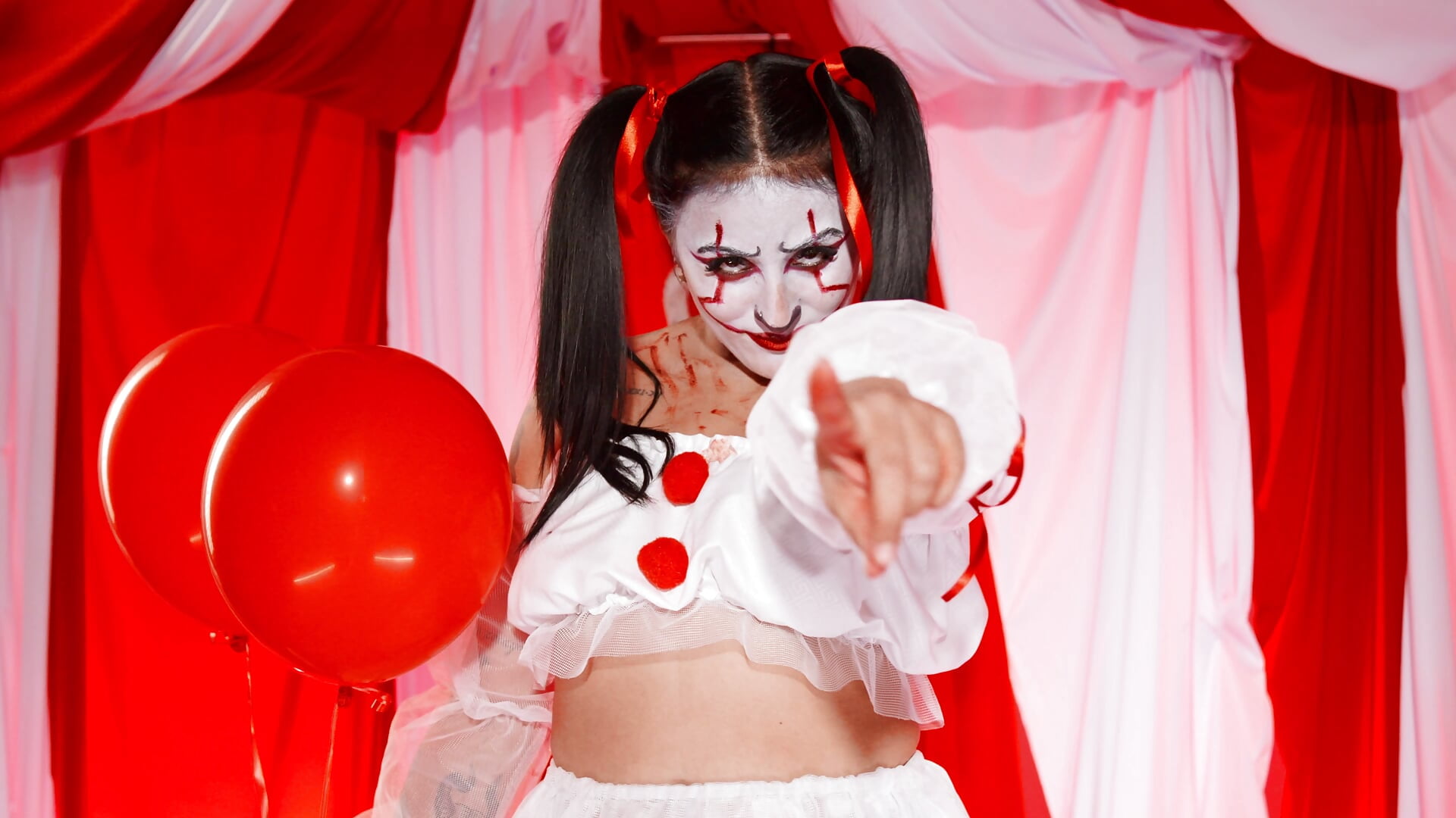 Happy Halloween 2025 - video by Ibbie_drastic cam model