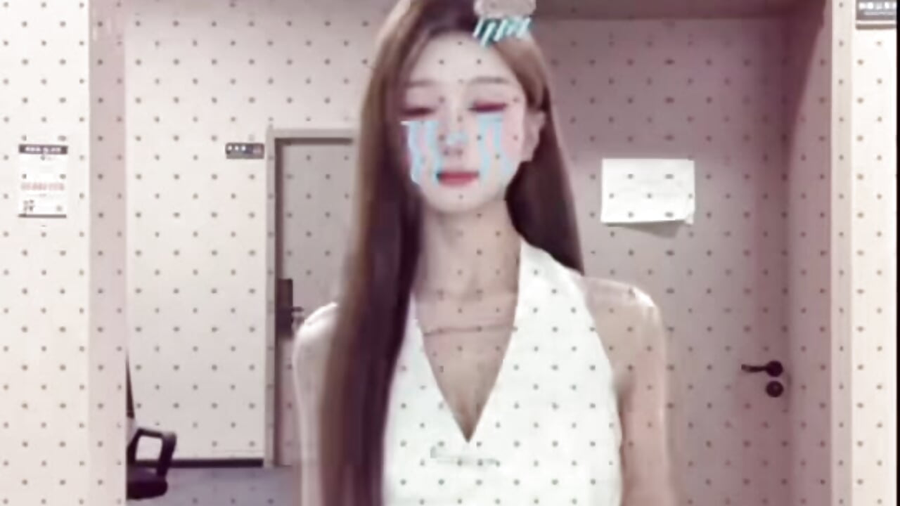 小满 - video by TNT-Sister cam model