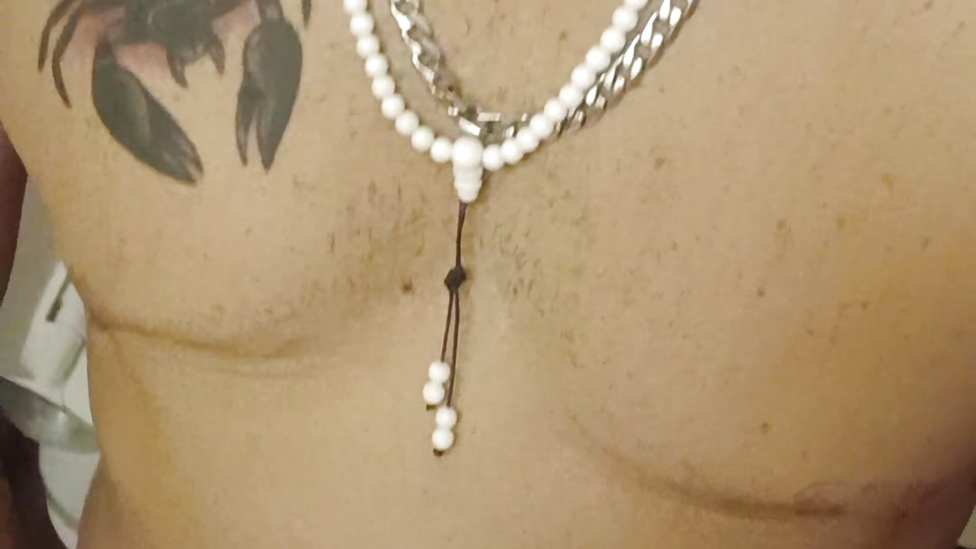 1000017903 - video di redonfire modella di cam