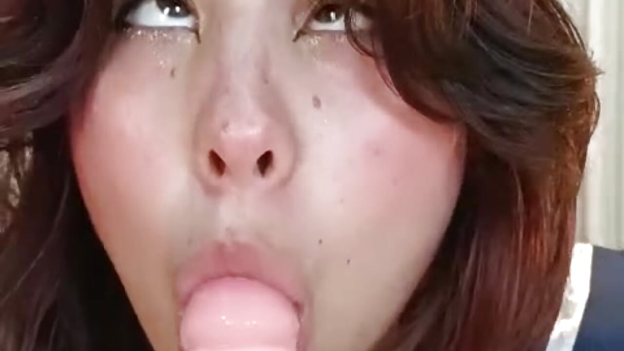 Blowjob w/ ahegao