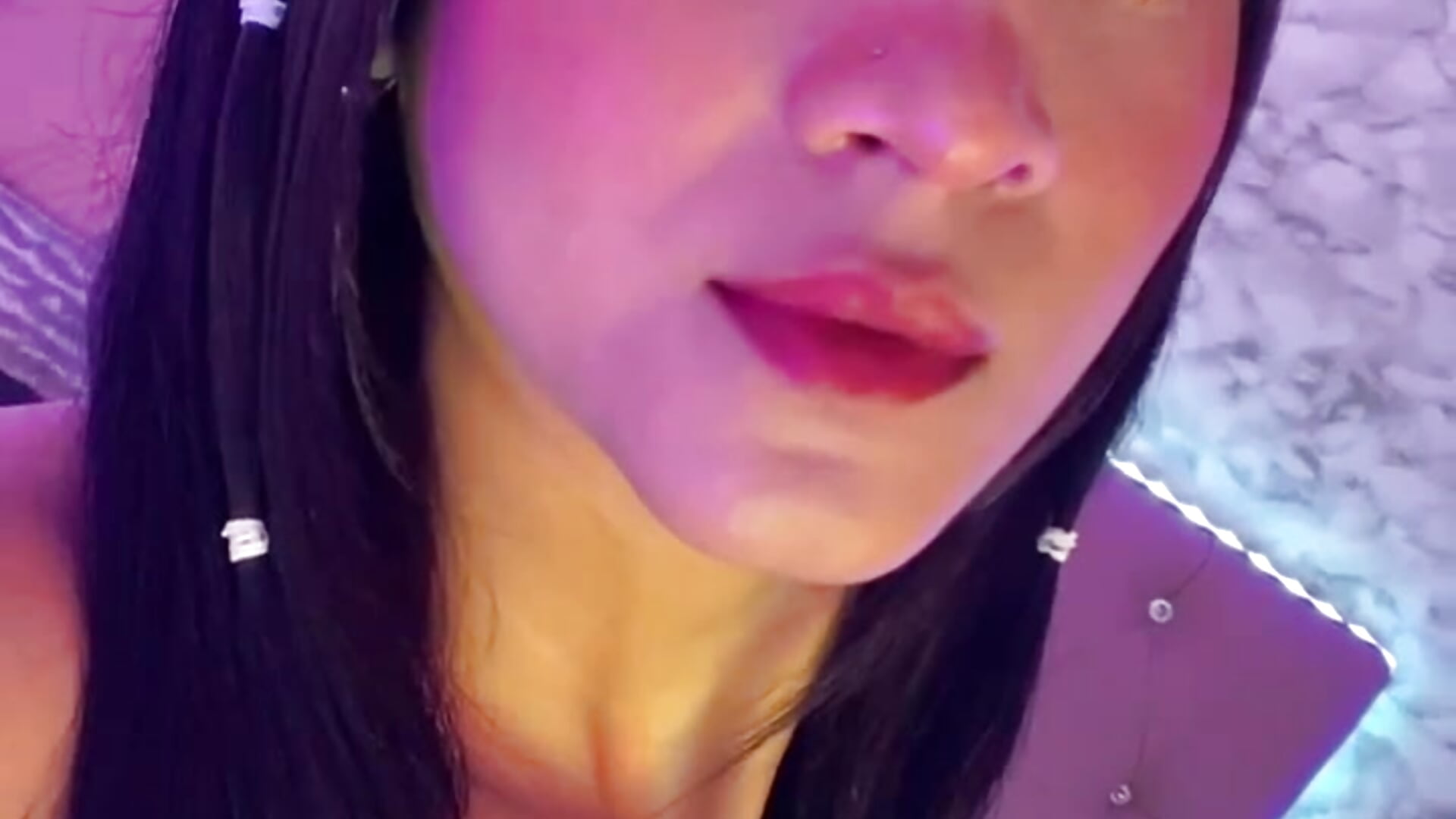 Don't let me fool you... I'm a good girl - video by VeroIvanova cam model