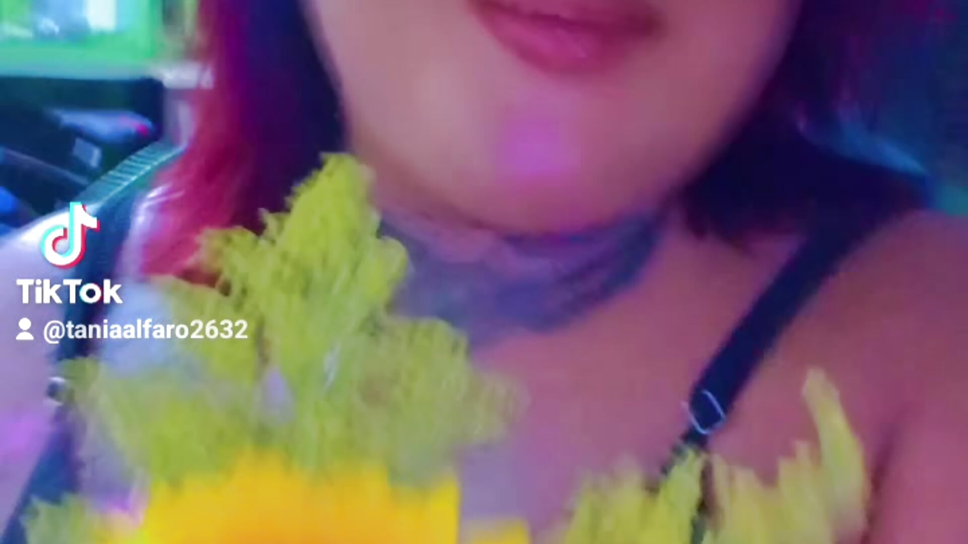 watermark-2026-03-07-201333038 - video by Kat_Valen cam model