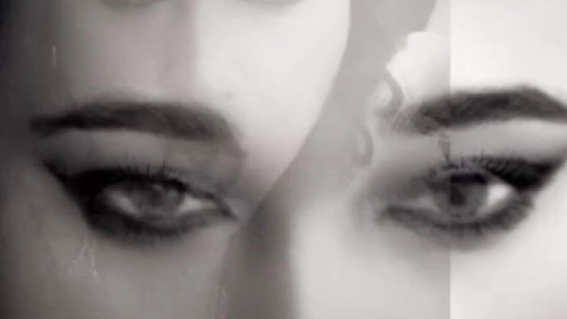 2025-08-02-182522642 - video by Kat_Valen cam model