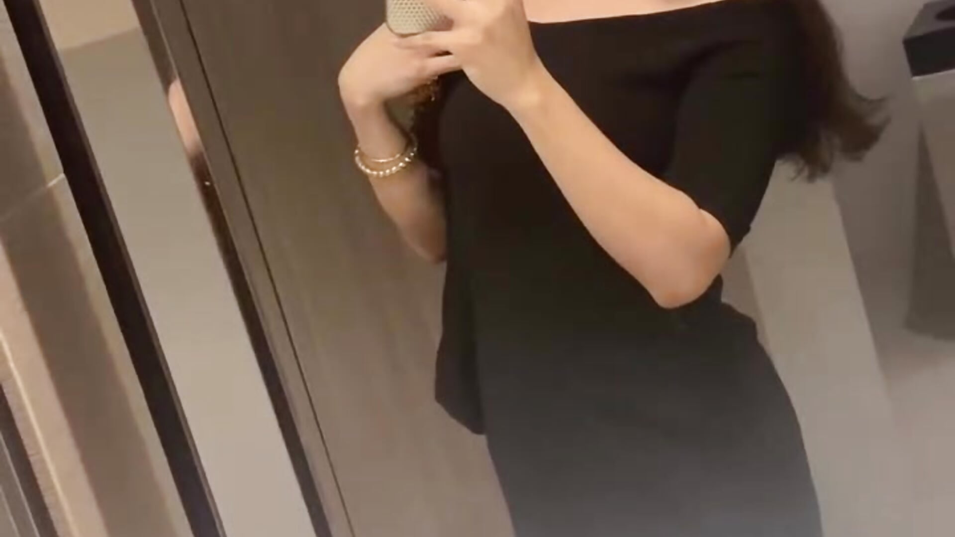 8cc4355f618473e88565293103fa069d - video by ALICIAMANILA69 cam model