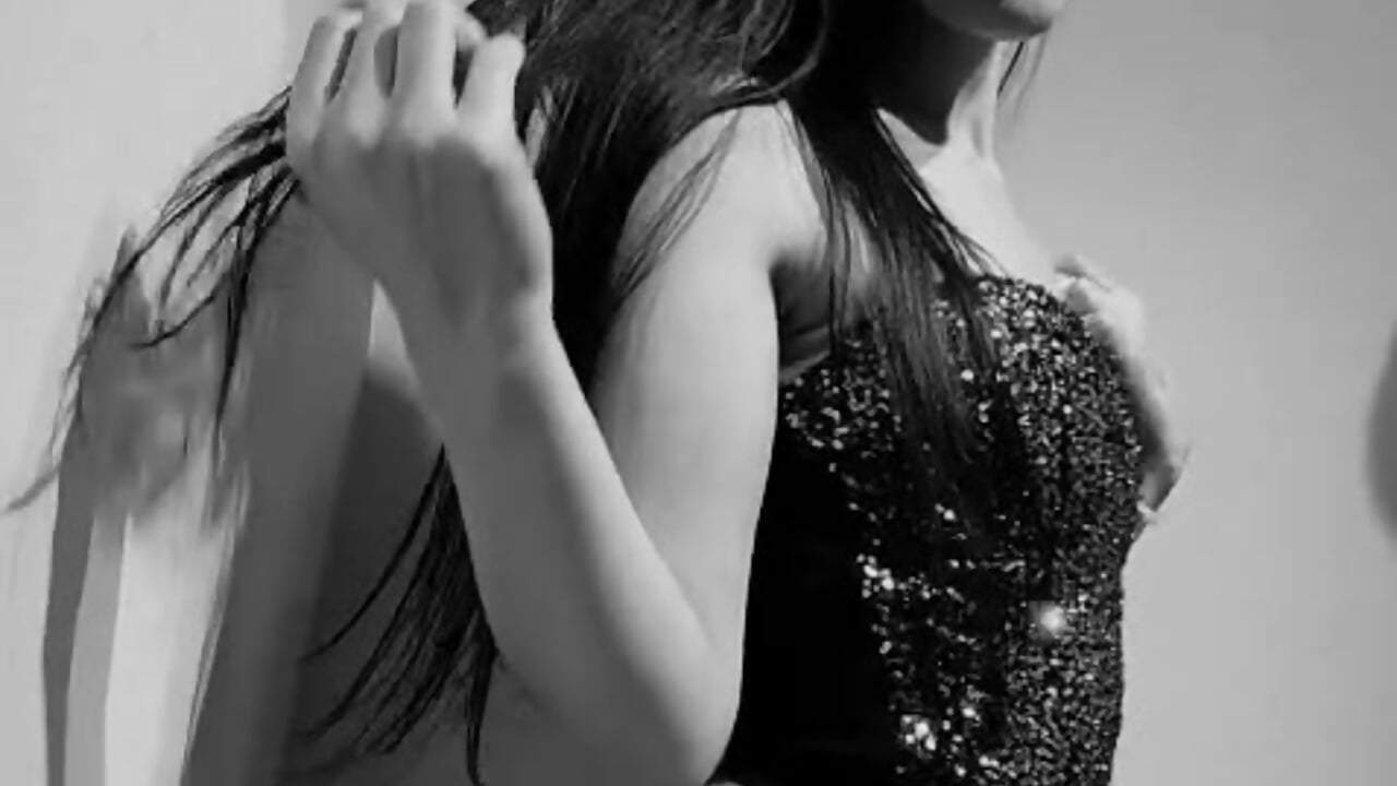 1000082084 - วิดีโอโดย Oriana111 โมเดลแคม