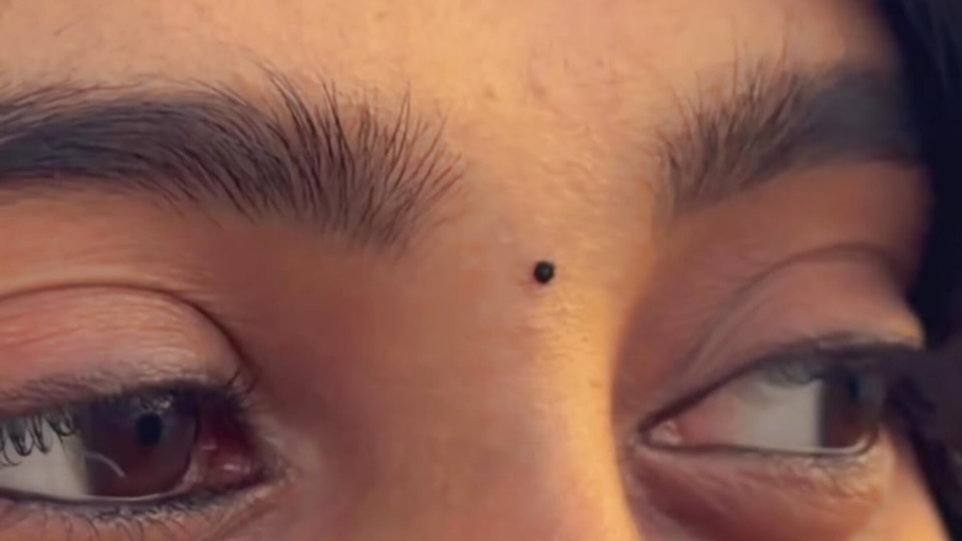 1000267419 - فيديو من Miakhalifa24 موديل الكام