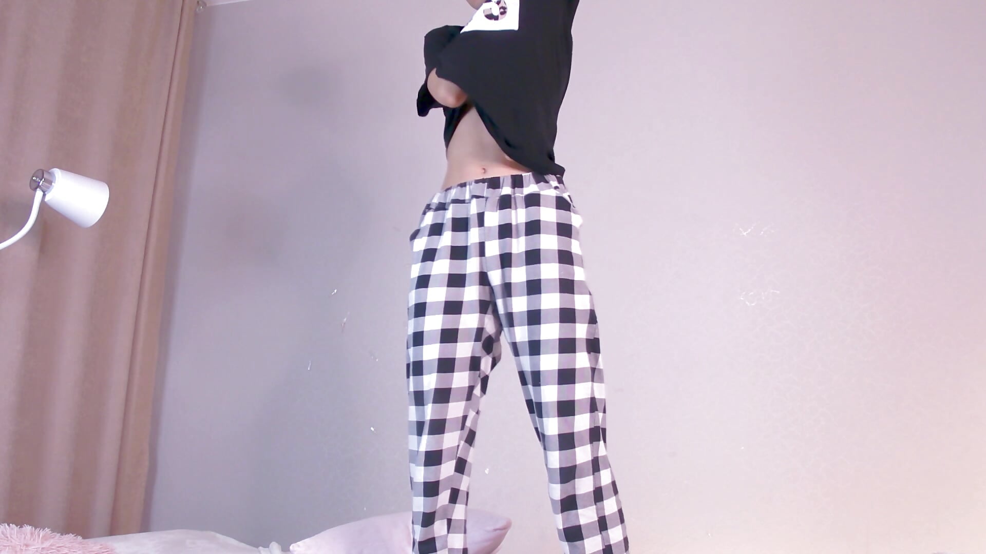 awkwards strip - video by Petrapetite cam model
