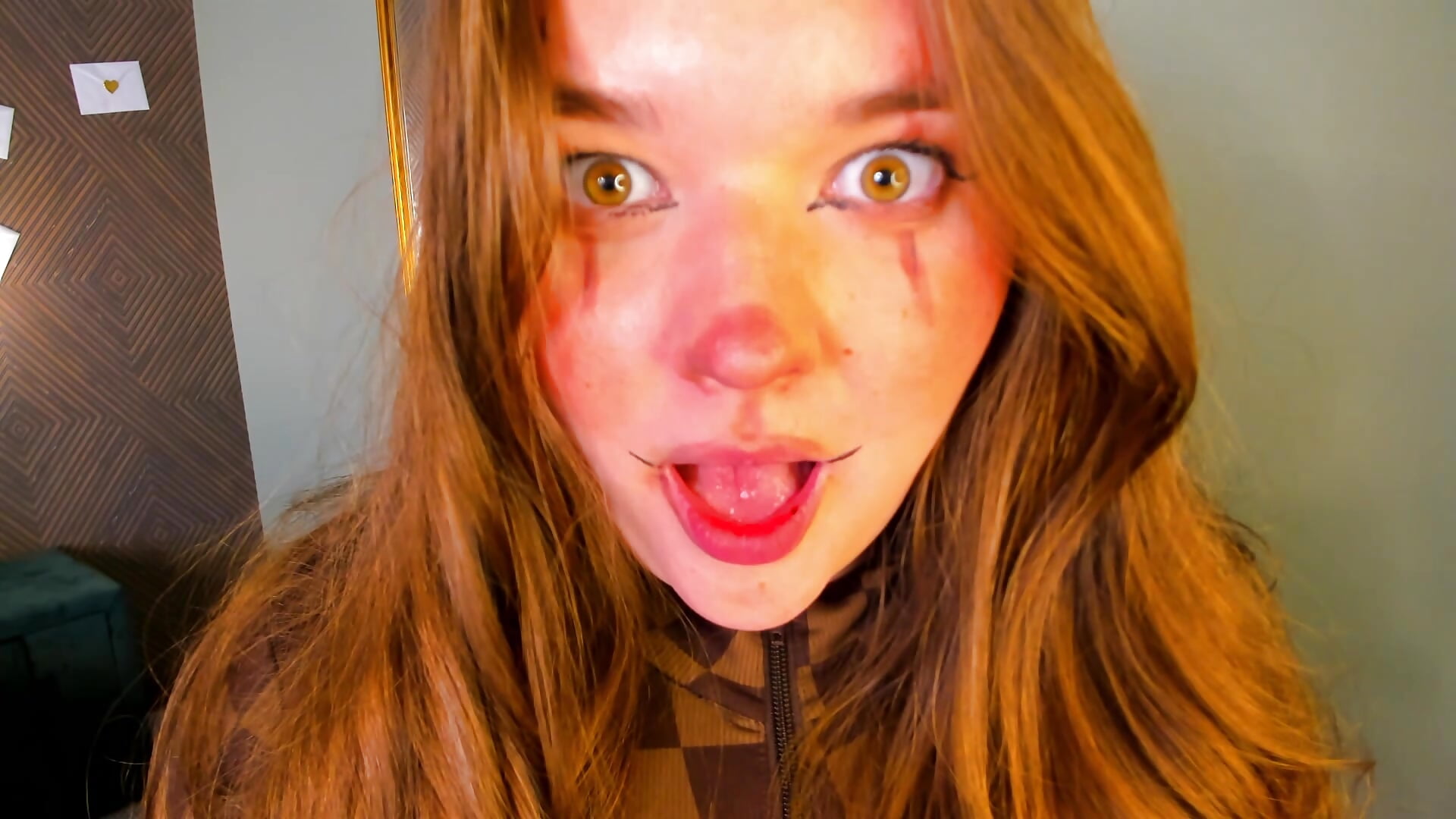 just cute clown face - відео від вебкаммоделі Chloee_White