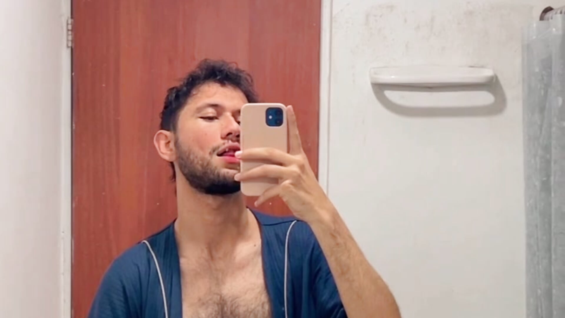 a5648f1fbc1b4b4e9e2e77da27dd7615 - vidéo du modèle de showcams Michaell_Spinelly