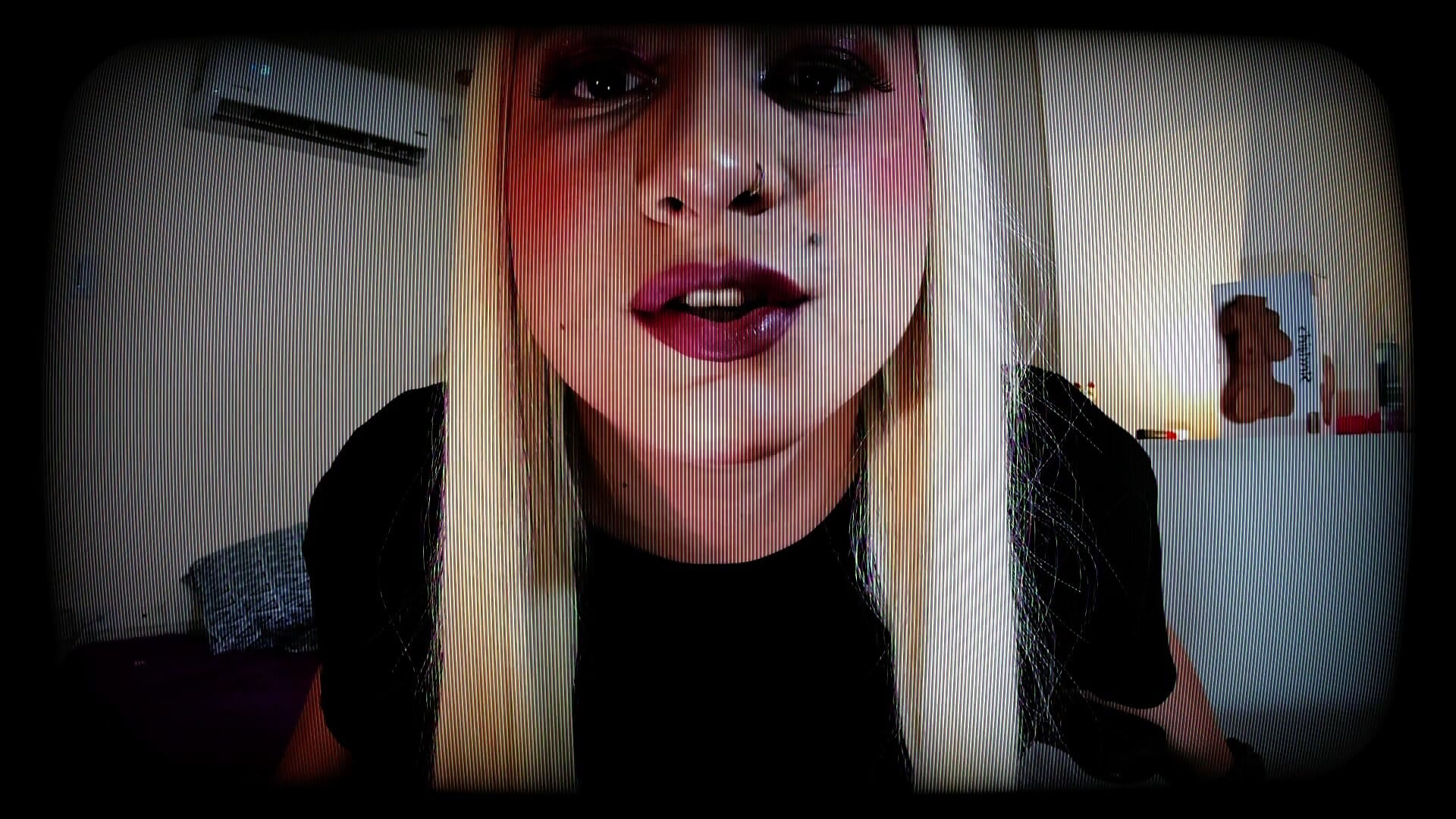 DARK ALINE- YOUR MASTER DADDY– AlineCosta_ kameramodell videója