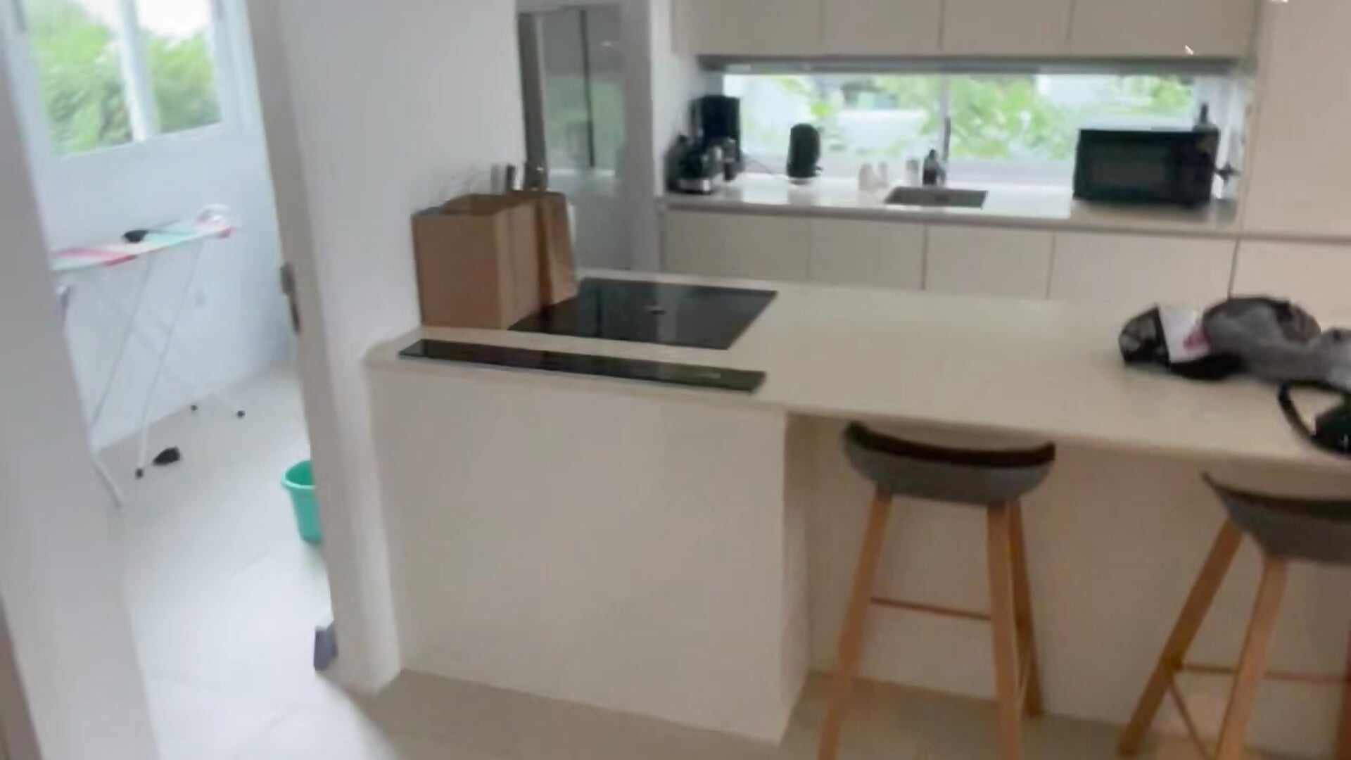 Home - video di ariseen modella di cam