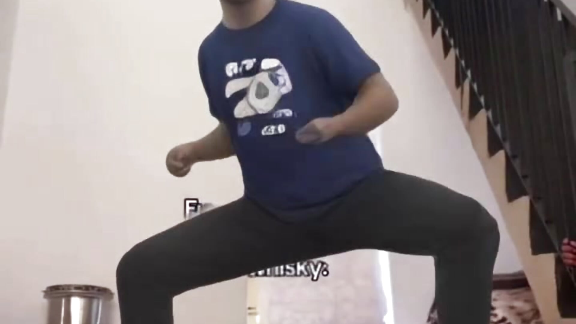 Vídeo  5447 de modelo de vídeos freedmar – em alta