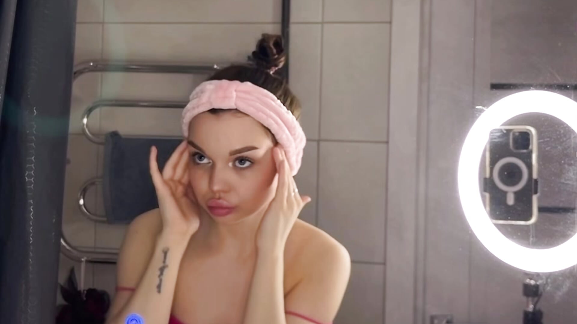 grwm - video by MissingMelissa cam model