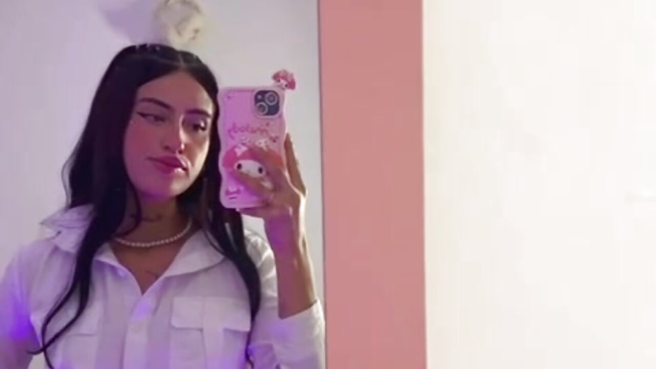 WhatsApp Video 2025-05-05 at 9,28,55 PM - video by emily_sophiaaa cam model