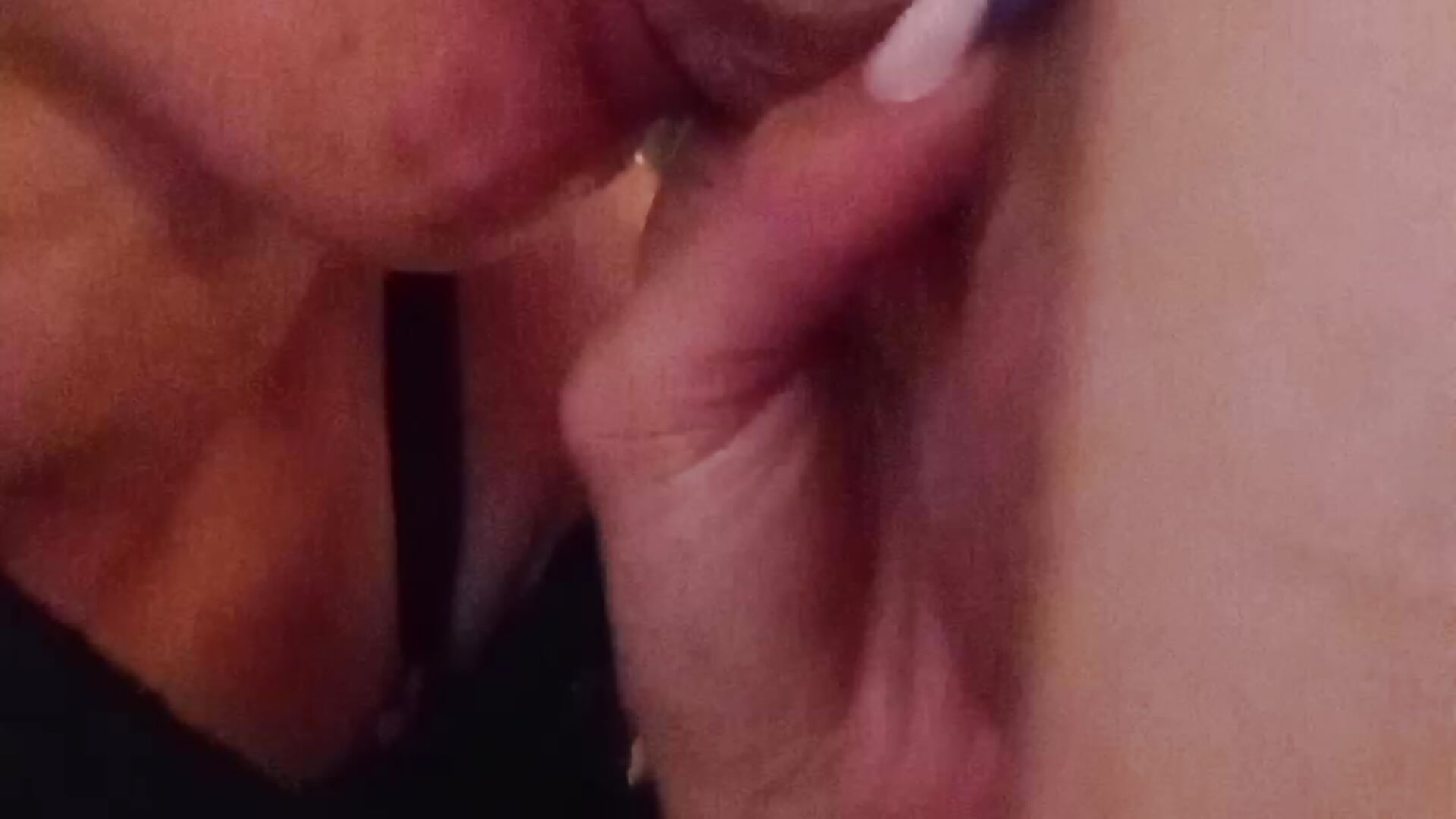 Lola en pleine gourmandise buccal 🙀🫣🤫