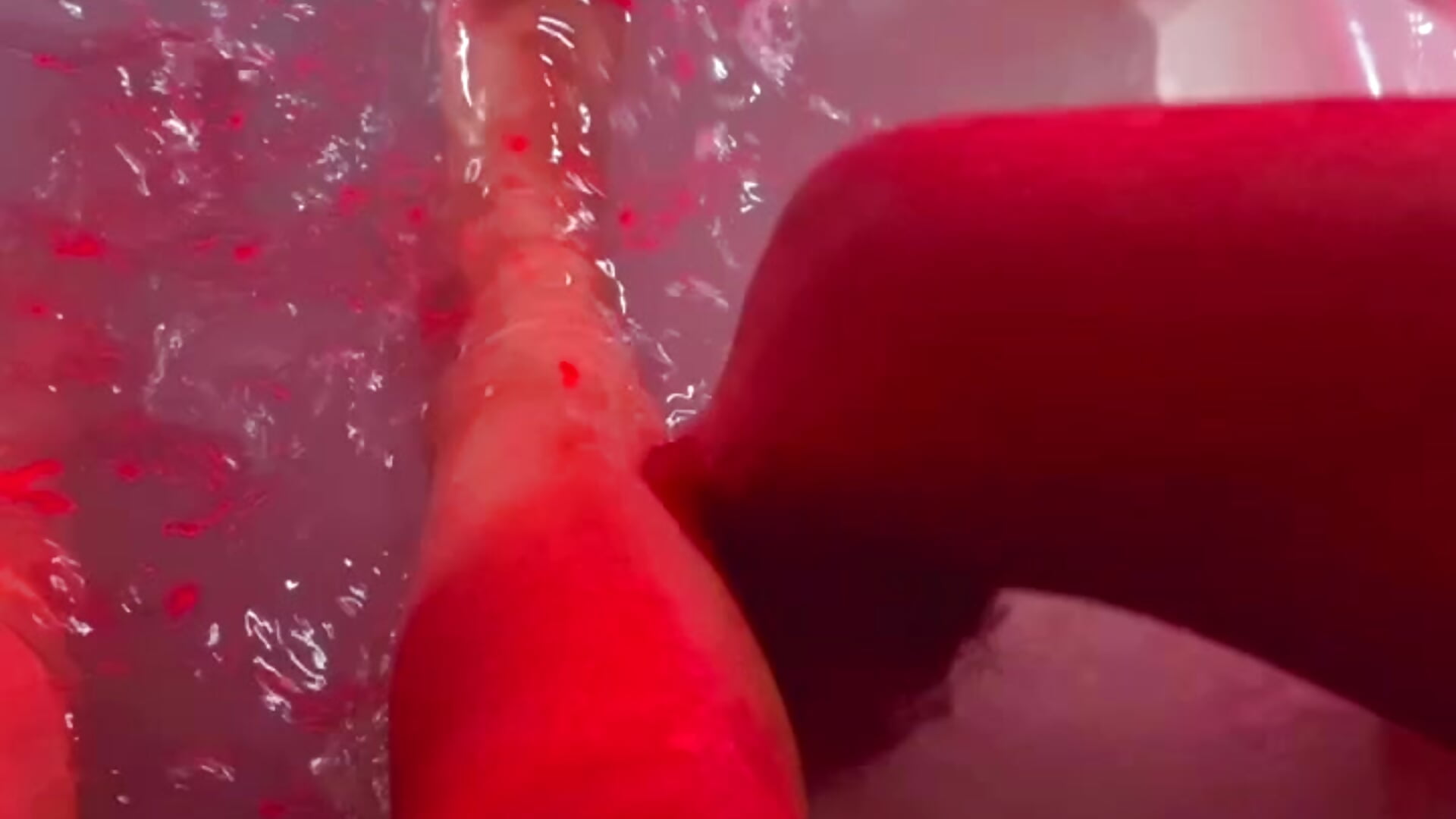 Loving each other 🥰 I love the jacuzzi