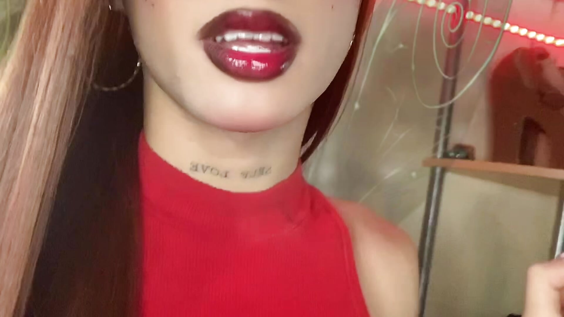 9c4753b471fe472fb1d0d0843fee5f09.mov - video di SHARLOTH_trans modella di cam