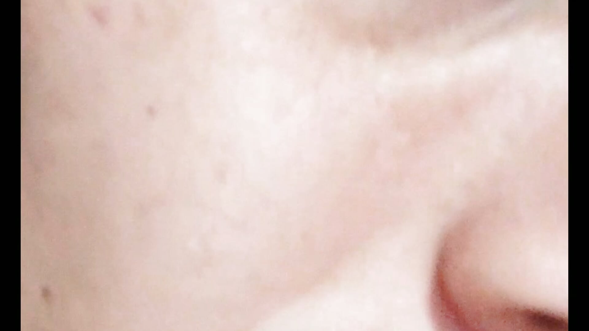 InShot_20250502_010209523 - відео від вебкаммоделі ElFantasma99