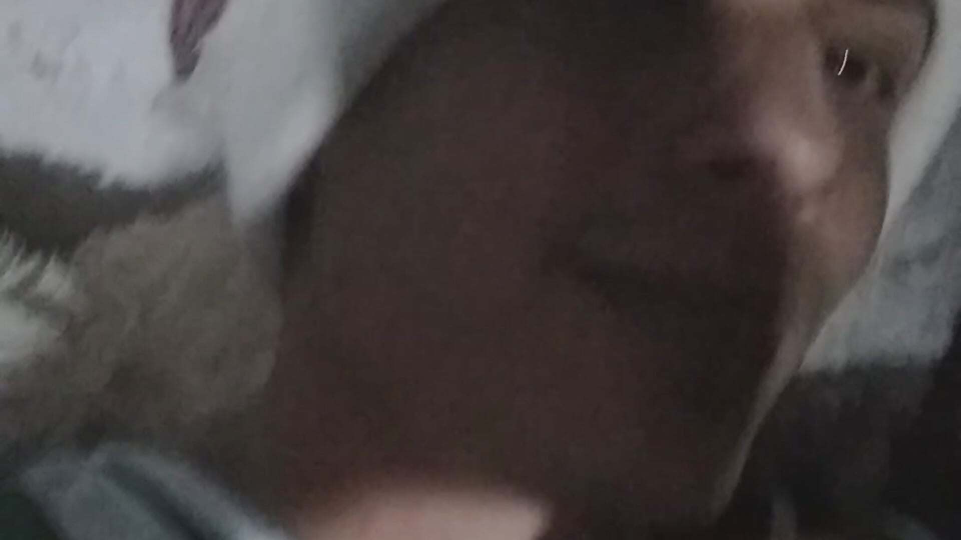 20250502_031155 - відео від вебкаммоделі ElFantasma99