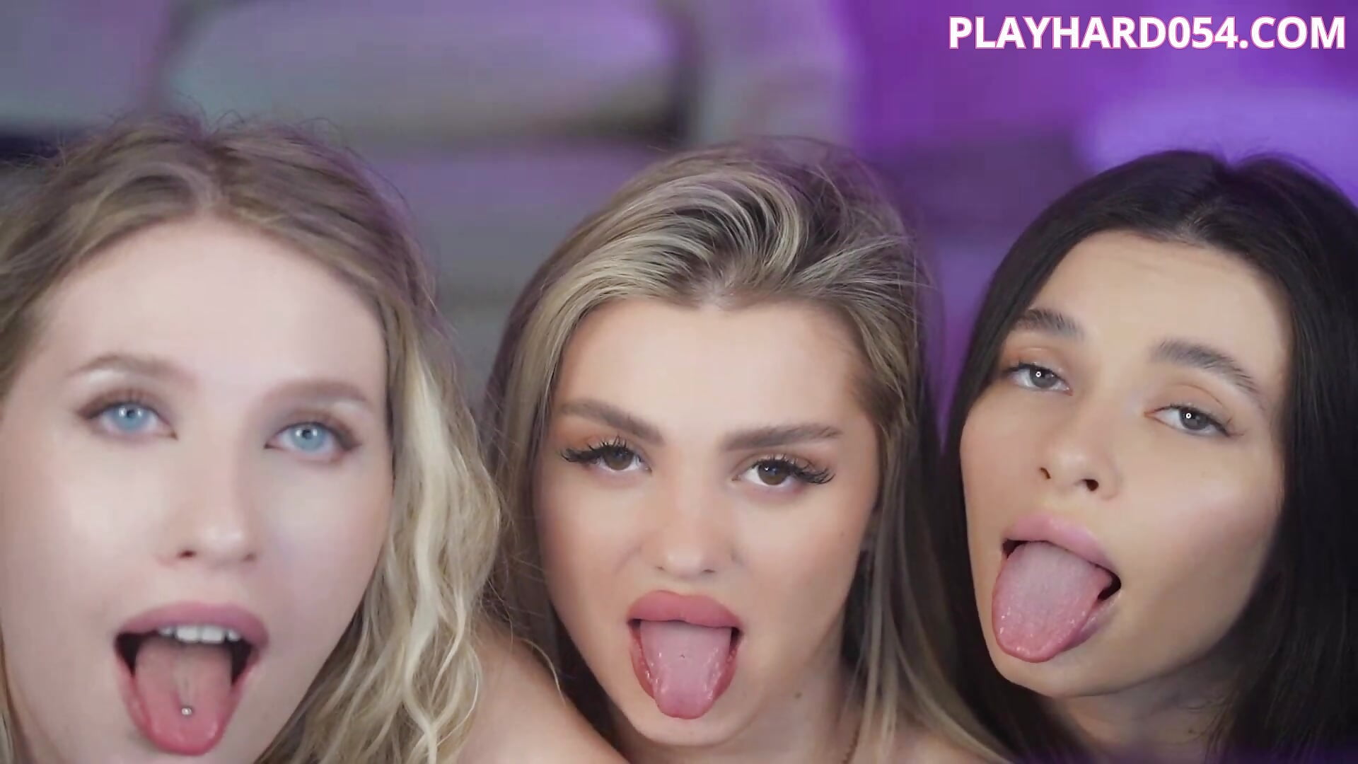 Aely Scarlett and Gabriella take anal zoom,cunnilingus