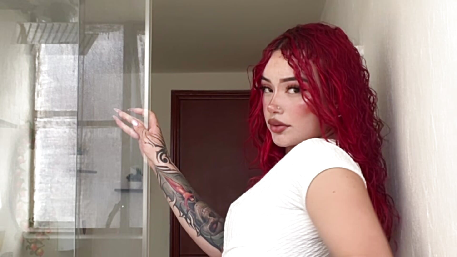 Admire my sexy and hot body 🔥🔥