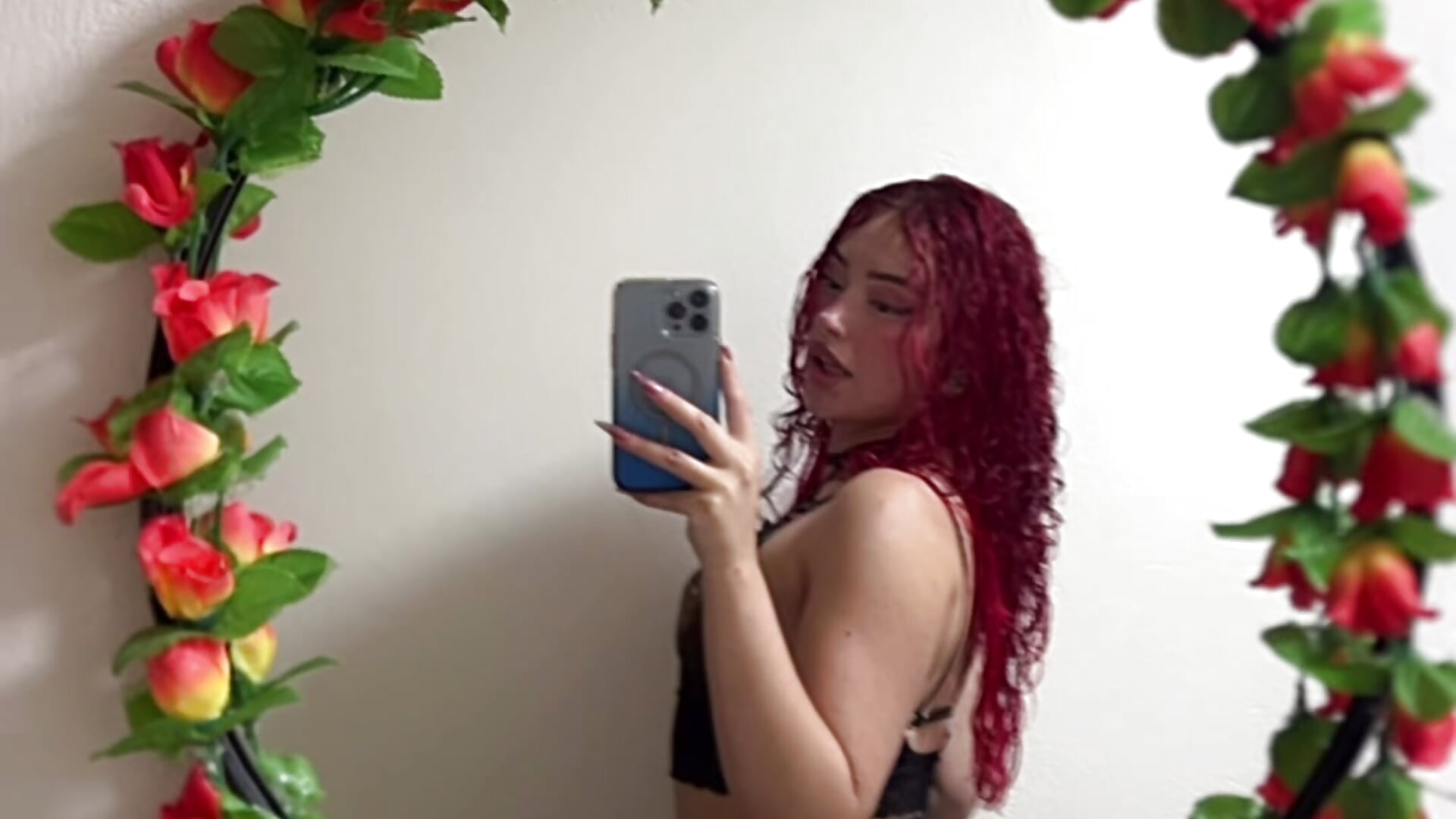 Today I leave you with the desire ✨ - video oleh Camila_Rivers kamera model