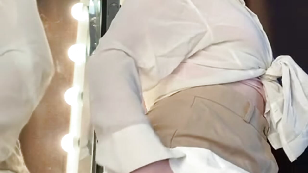 My heart’s open—care to sneak a peek? 💖 - video by ConstanceBeames cam model