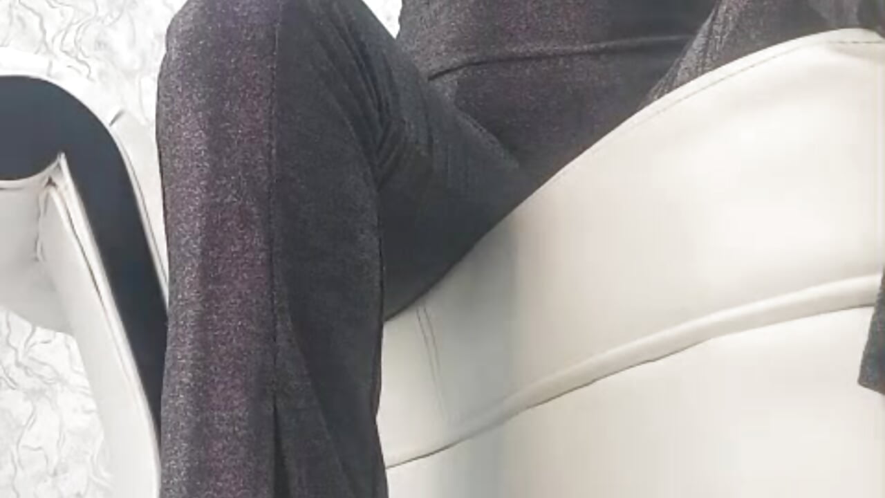 perfect match heels and tits - video by aura_sanders1 cam model