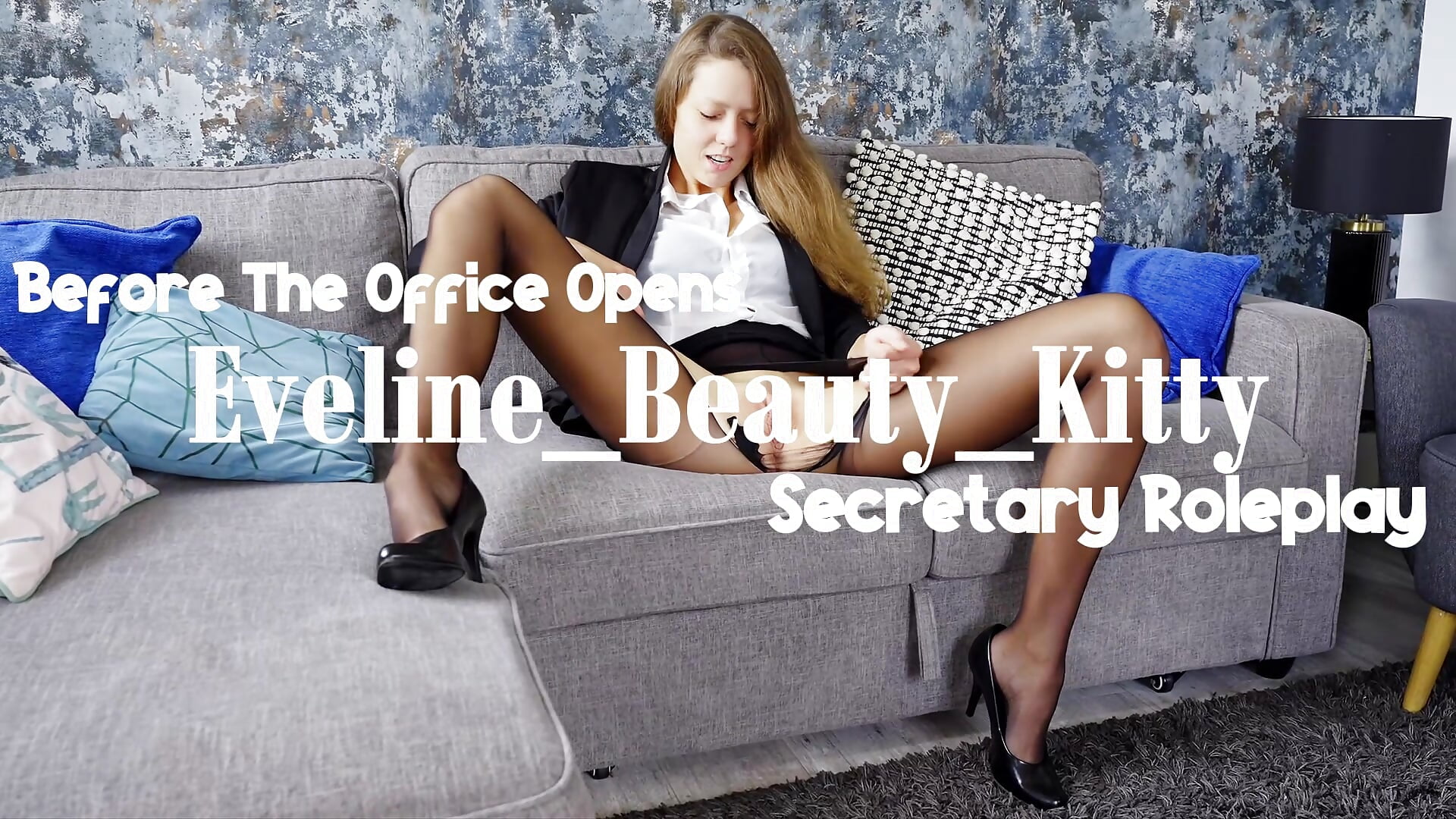 🔥Trailer🎬 Before the Office Opens – Late for Work, Came First, Pantyhose Quickie – video modela na kameri Eveline_Beauty_Kitty