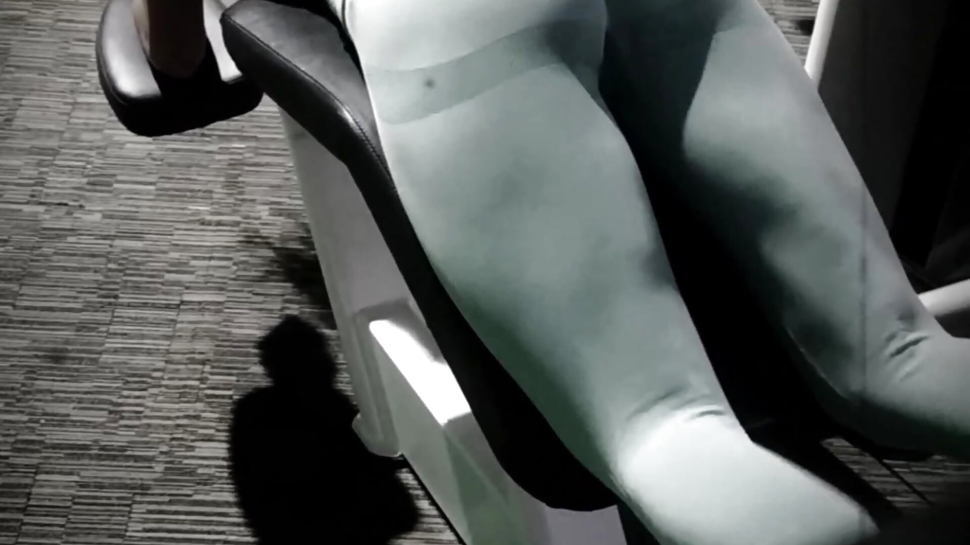 Leg training session - free preview – video od webkamerové modelky Eveline_Beauty_Kitty