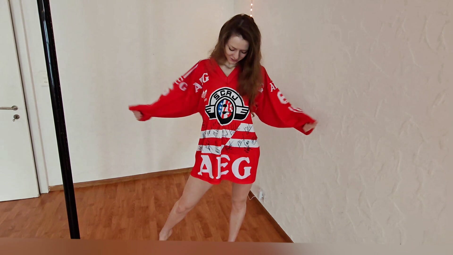 Custom video break - video oleh model kamera Eveline_Beauty_Kitty