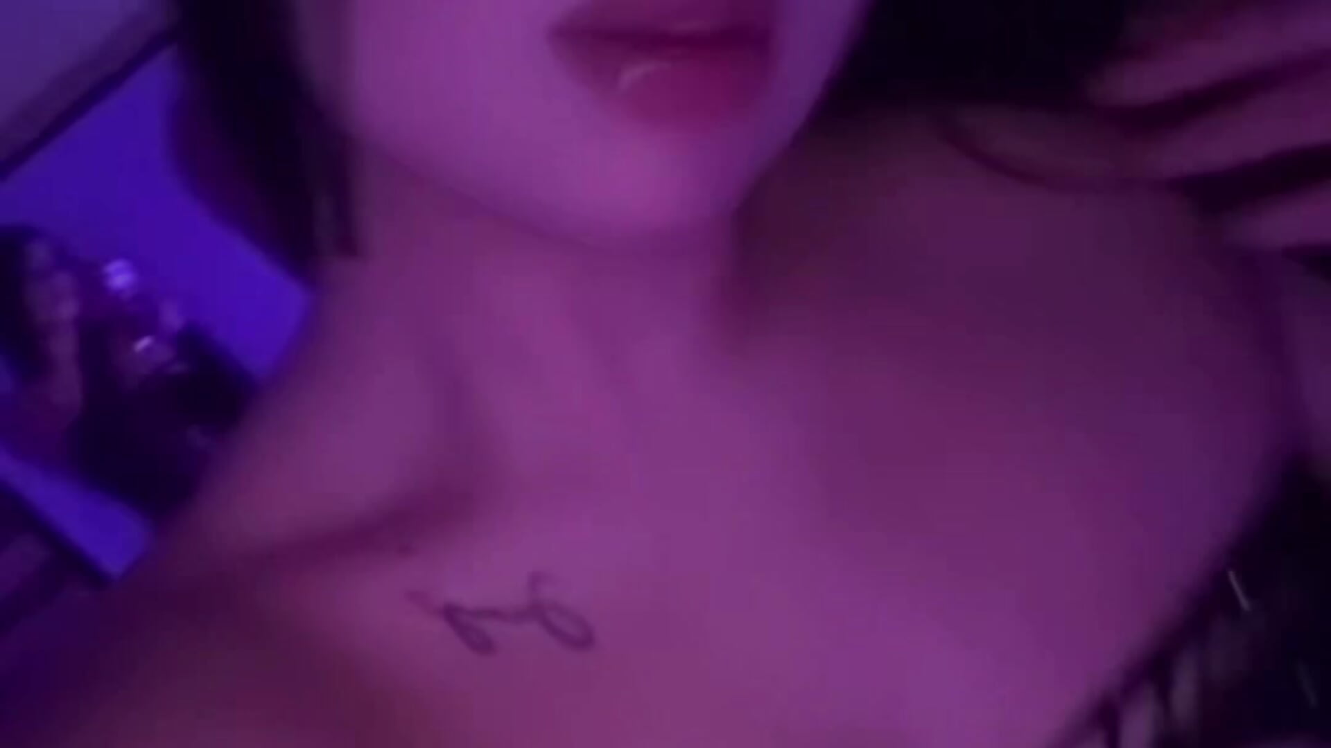 330bf88e79684a7f90b1654420a64b4c - відео від вебкаммоделі dulce_tentacionpapi