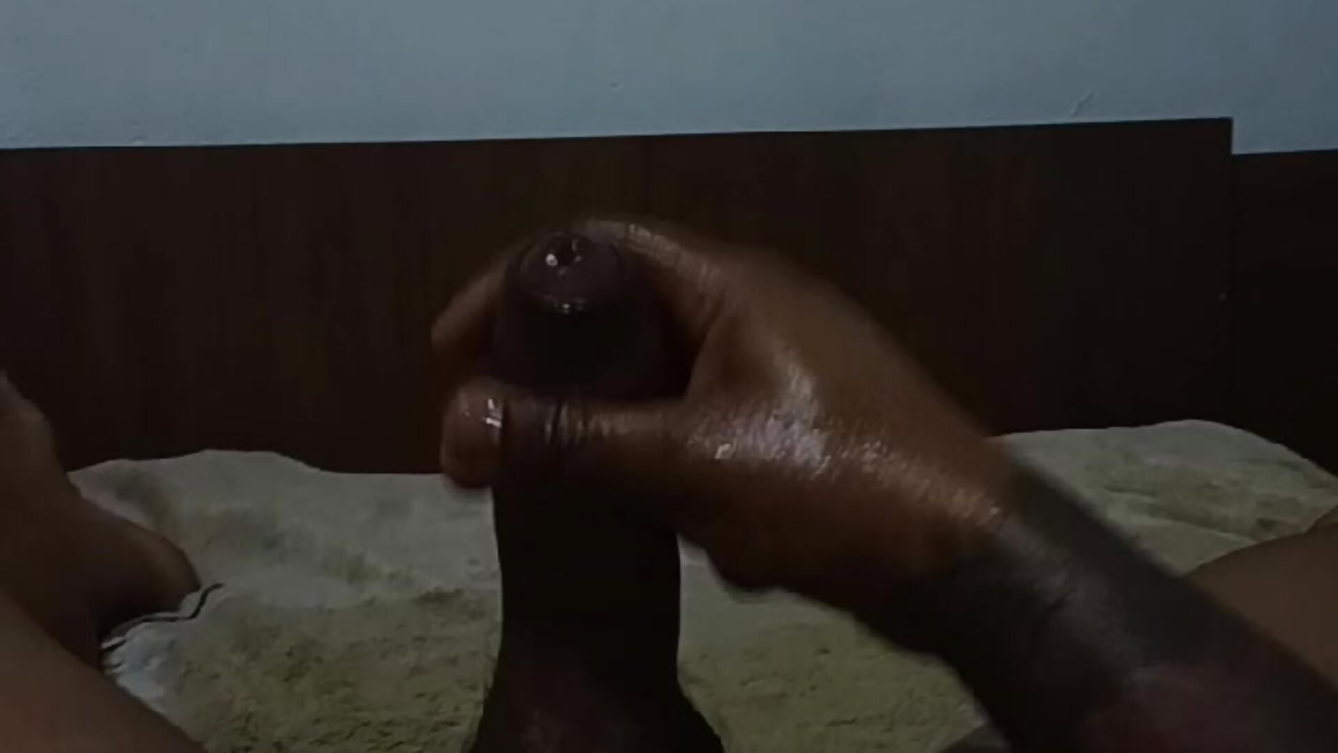 1000125401 - відео від вебкаммоделі 1q2w3e3e4r