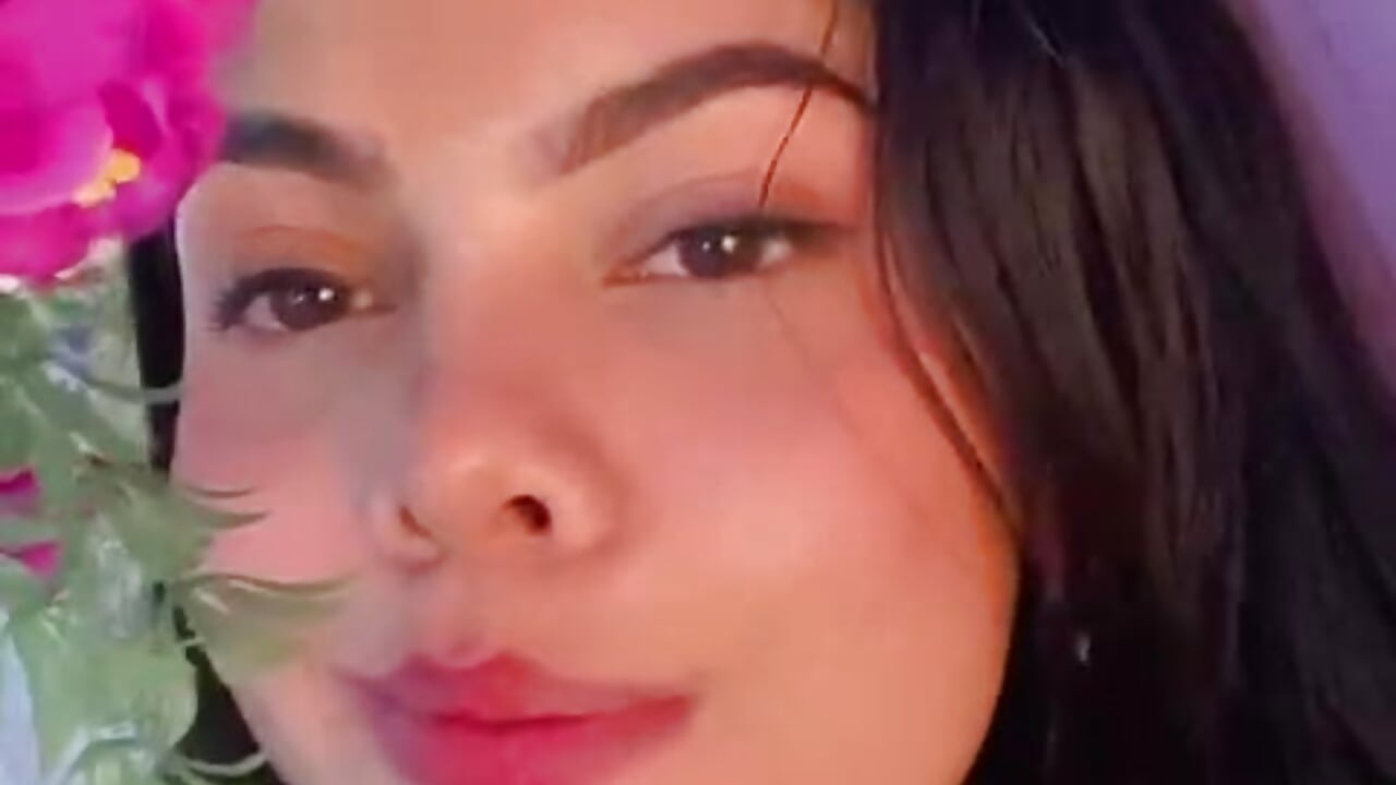 i'm so cute 😍 - video van M0lly_Beckers cam-model