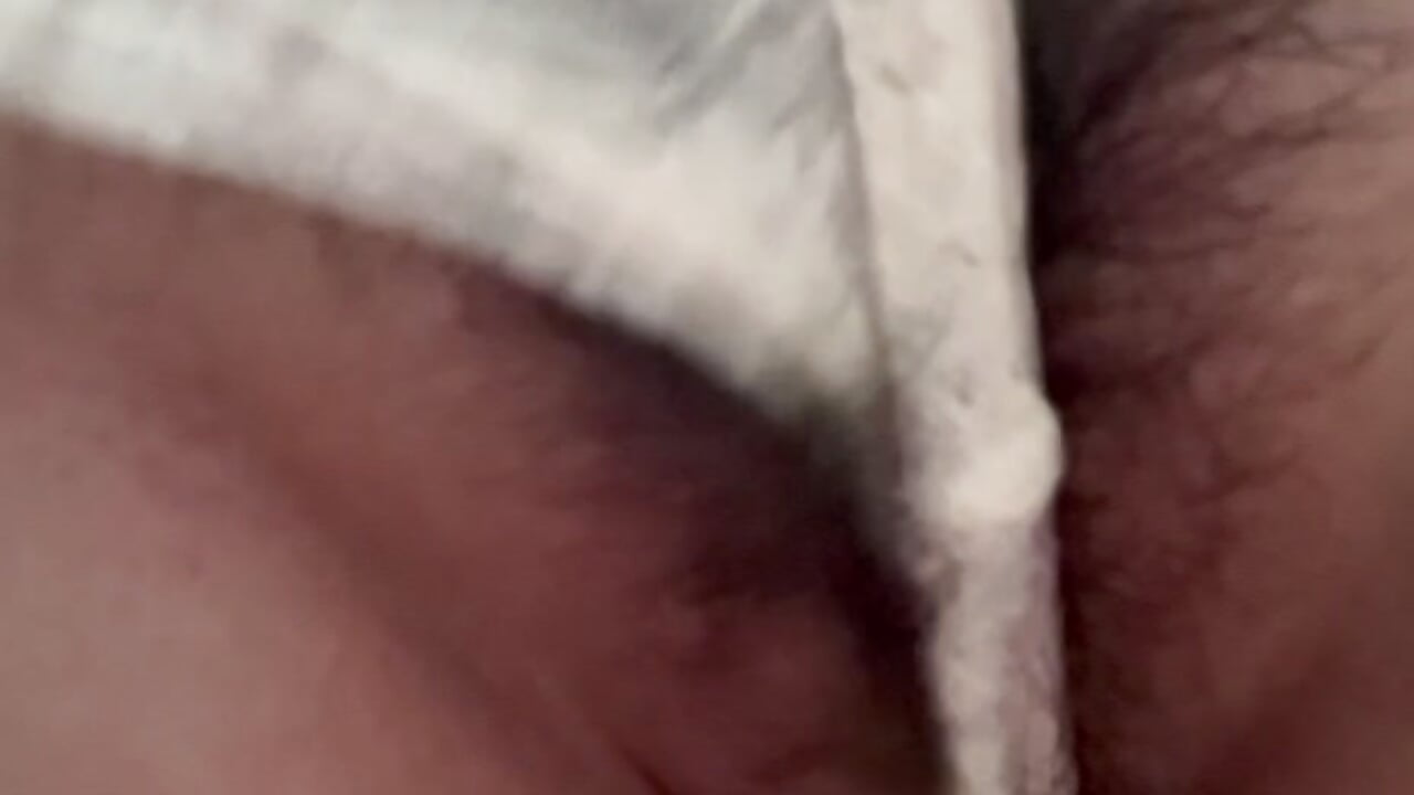 白蕾丝内裤勒小穴 - video van iu_uzZ cam-model