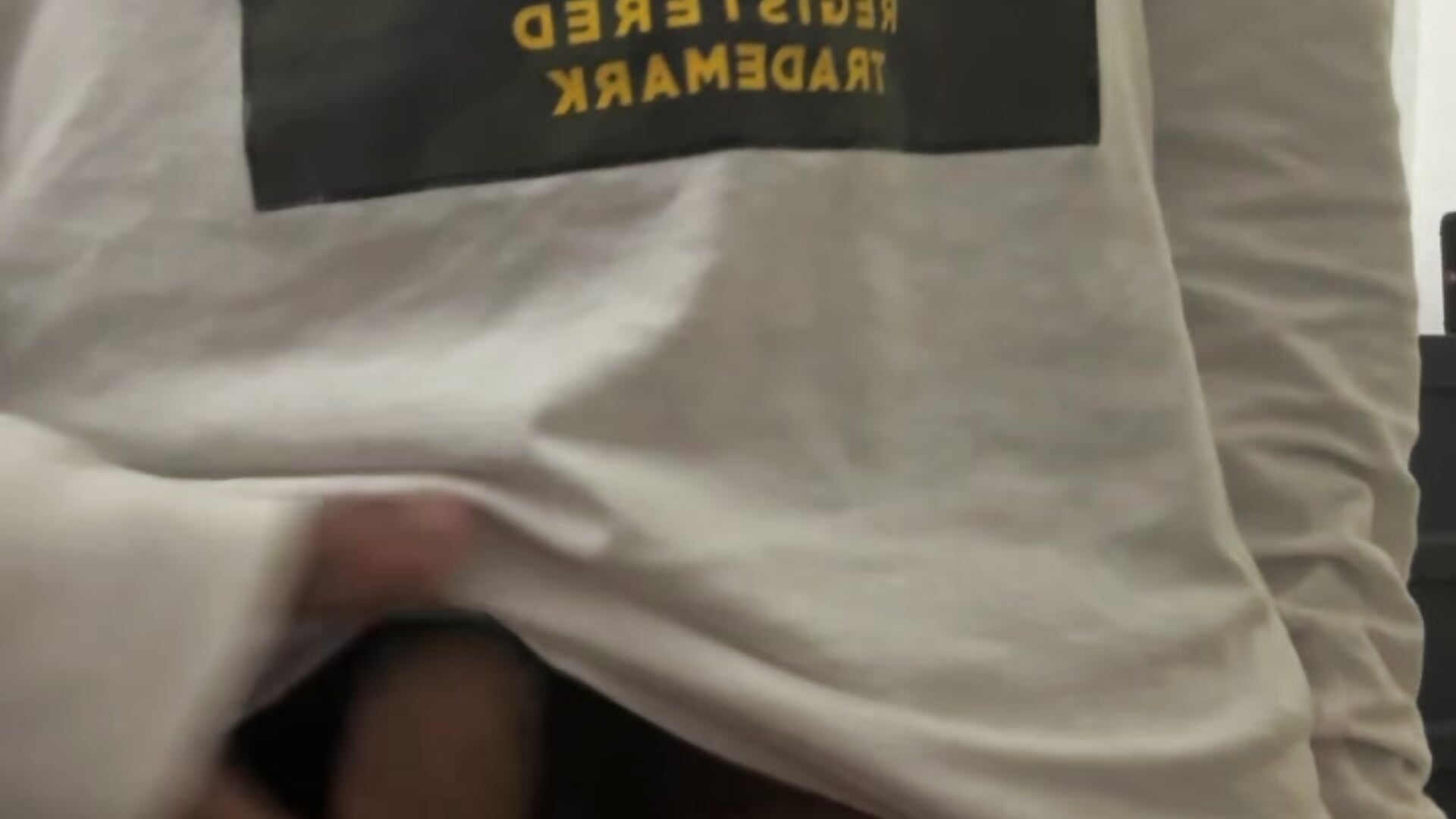 En busca de una boca 🤤🍆 - video by Juanihot21 cam model