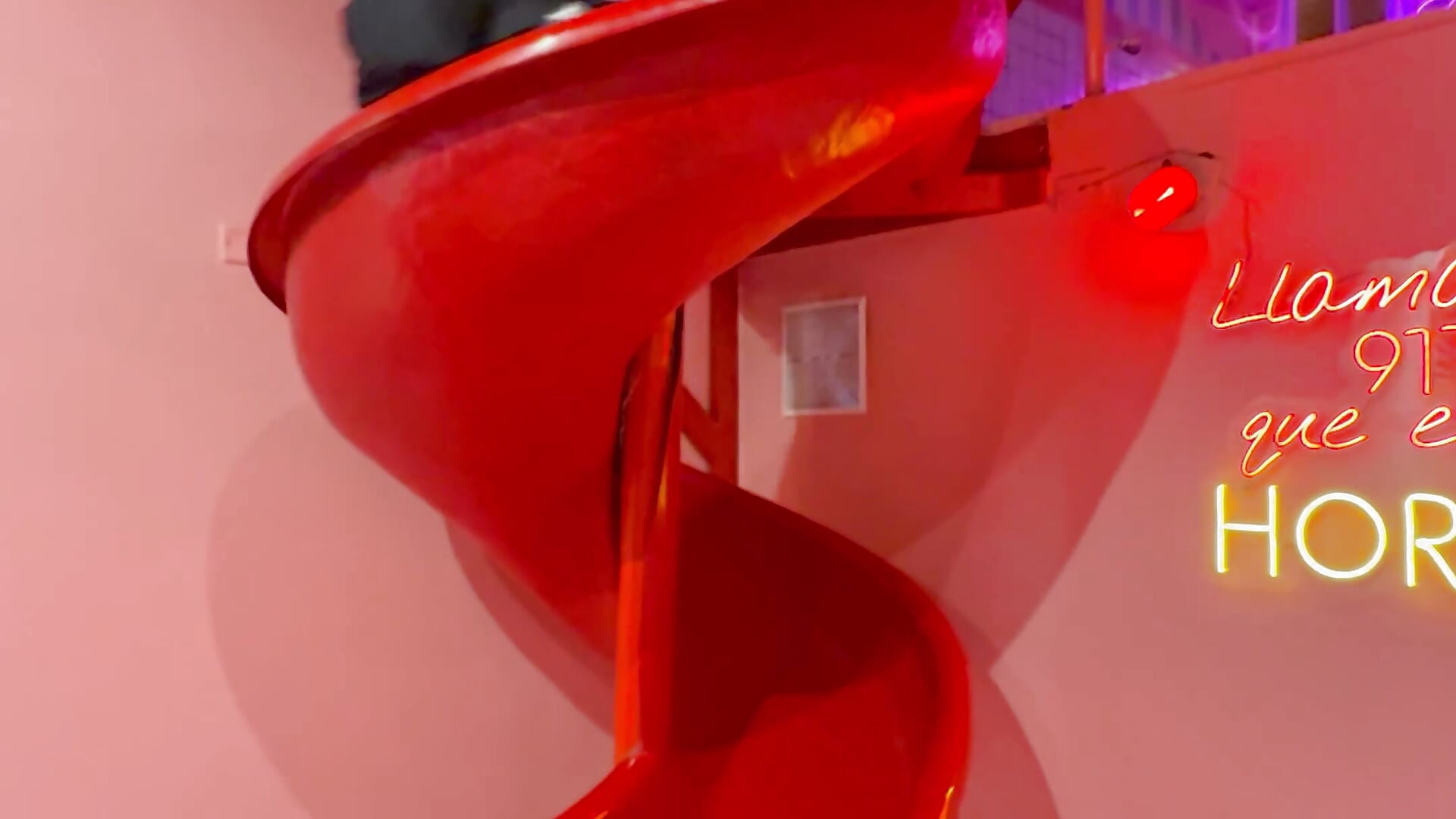 Funnnn - video by SarahAndNoor cam model