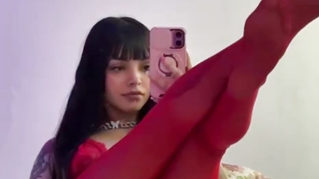 WhatsApp Video 2025-09-11 at 6,36,51 AM - video by Mia_Monroee cam model