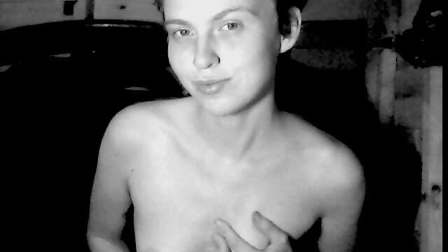 Up Close and Personal - video by nyxofempusa cam model