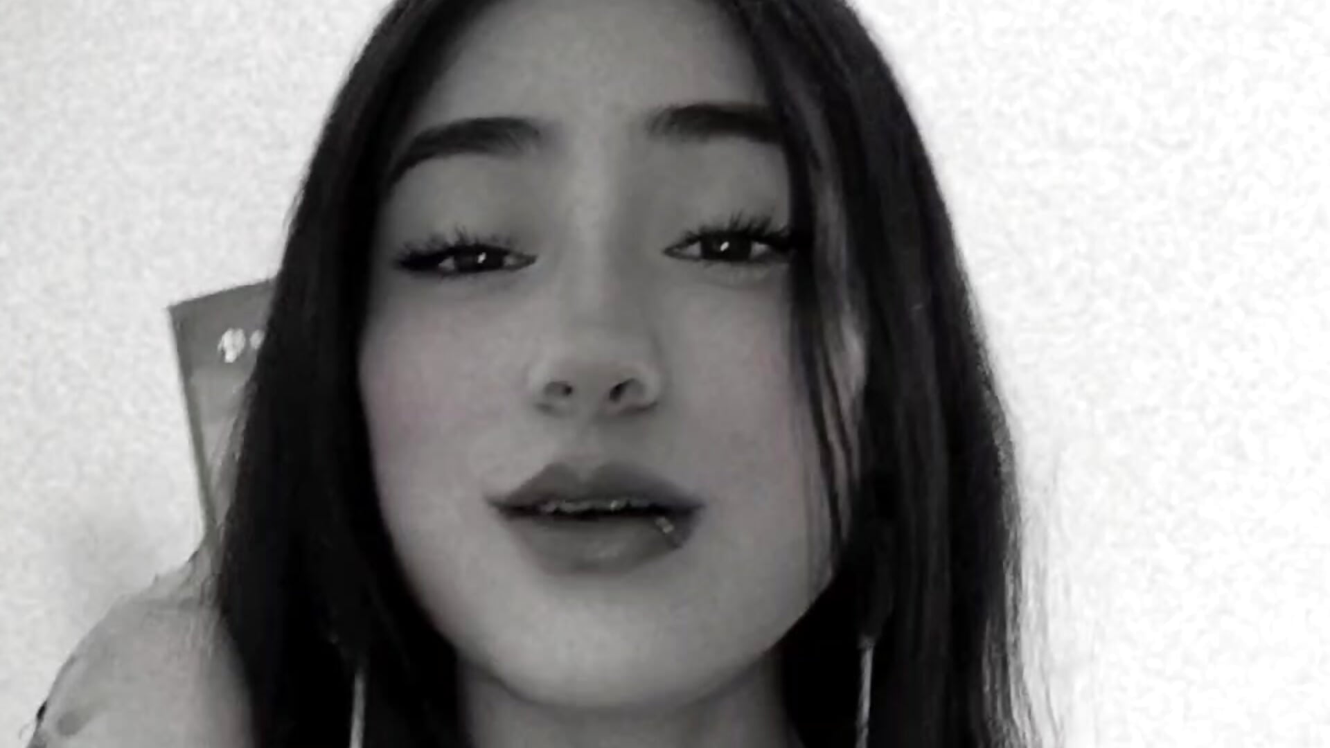 moment xd - video by _Juanita_04 cam model