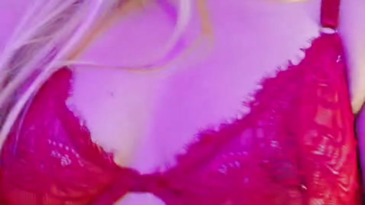 I am sensual and hot 😈💦 - clip cu VesperVelvet model videochat
