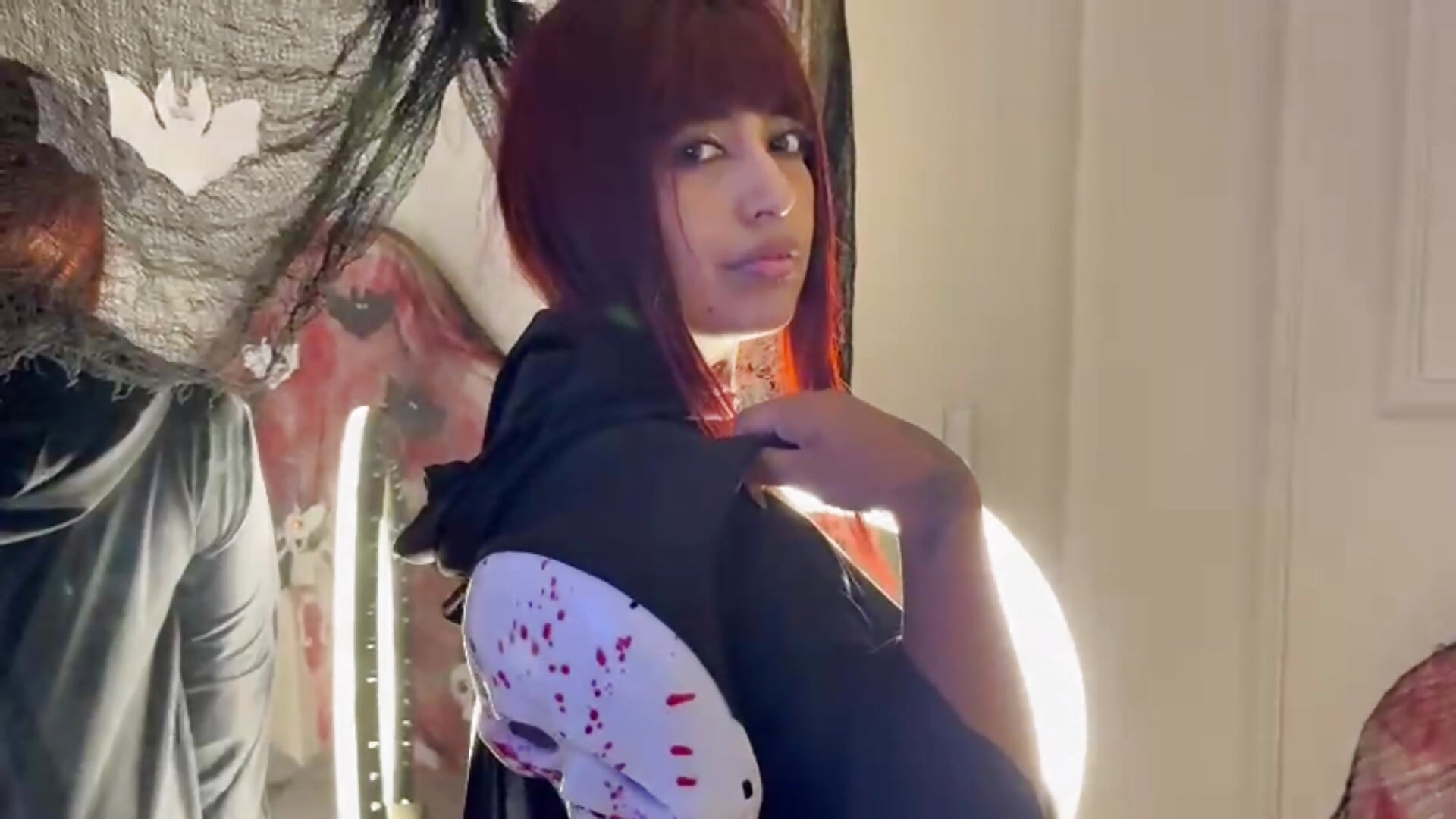 let yourself be carried away by evil 👻 - video by Kaylachannell cam model